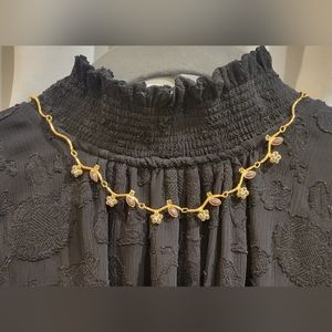 Dainty Elegant Gold Tone 18in Necklace